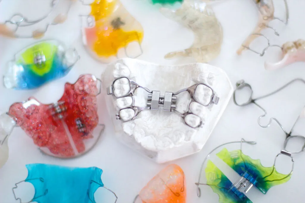 Colourful removable growth and functional orthodontic appliances